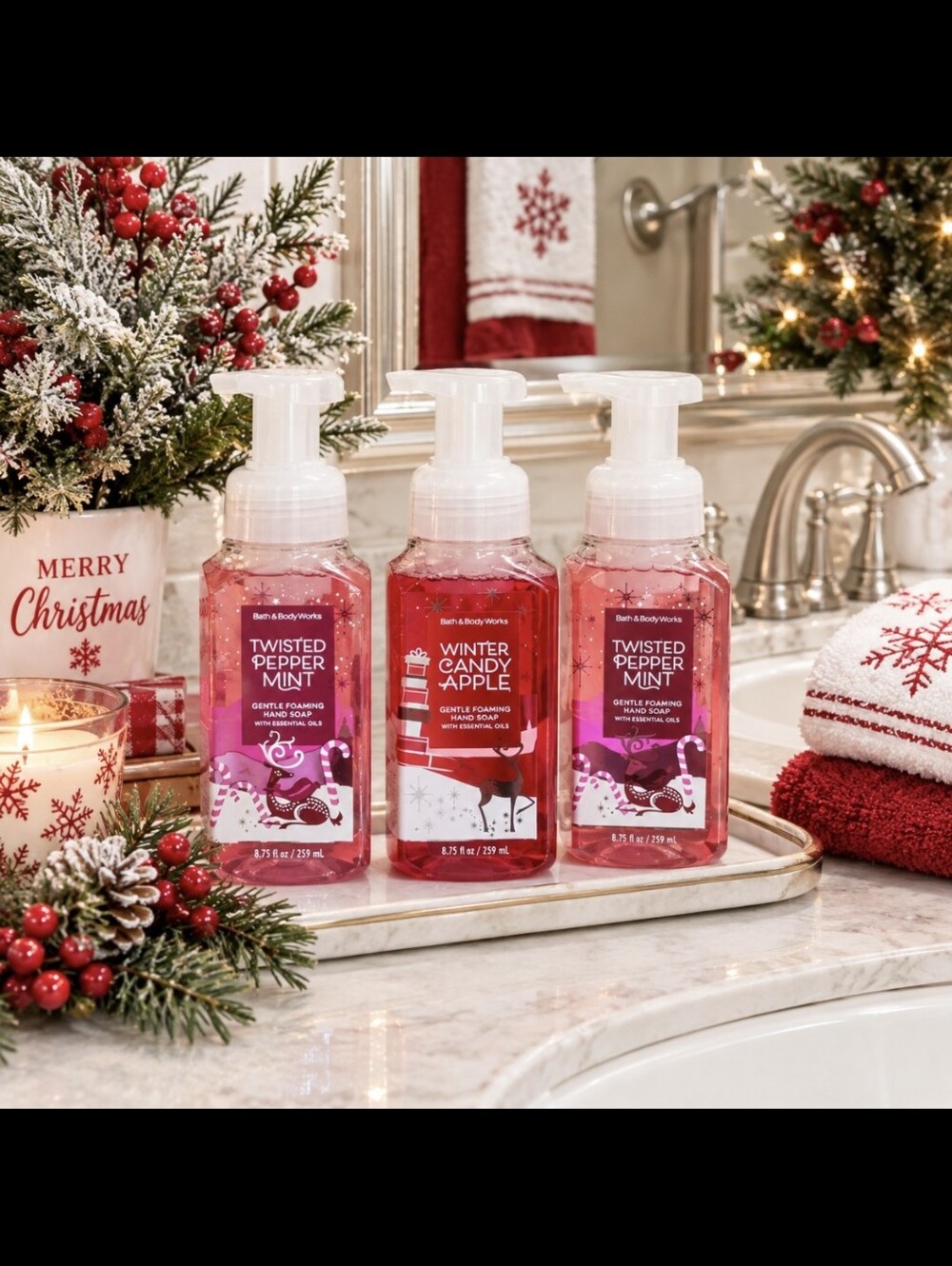 🍬 Bath & Body Works Twisted Peppermint & Winter Candy Apple Hand Soaps 🍬